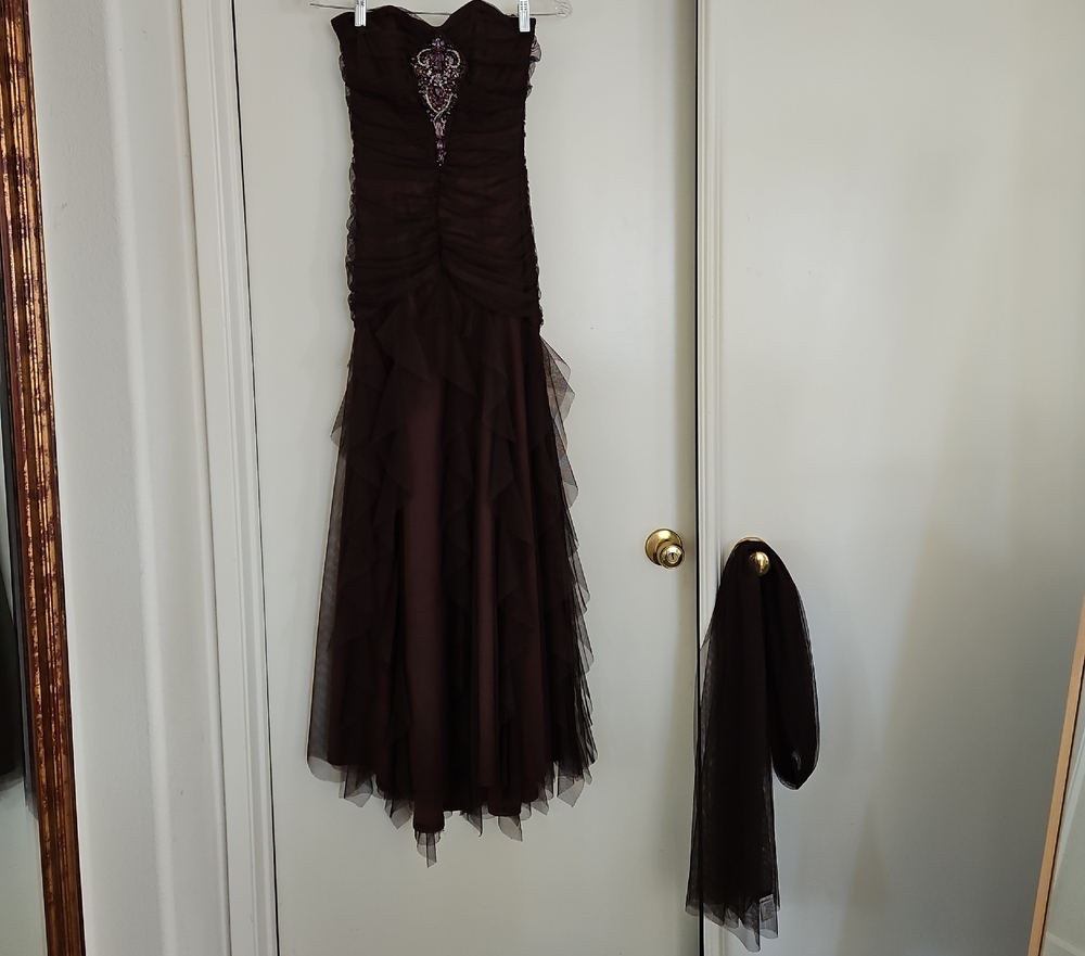Elegant Black Strapless Evening Dress